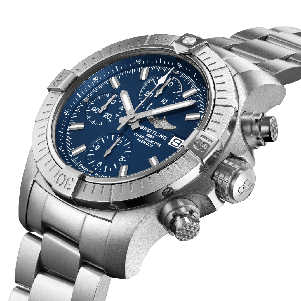 Breitling Avenger Chronograph 43